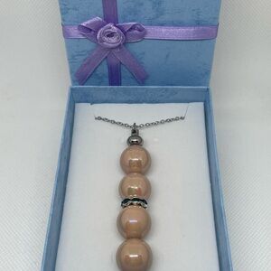 Exquisite Beige Pearl Necklace
Expertly Handcrafted, Exclusively Yours